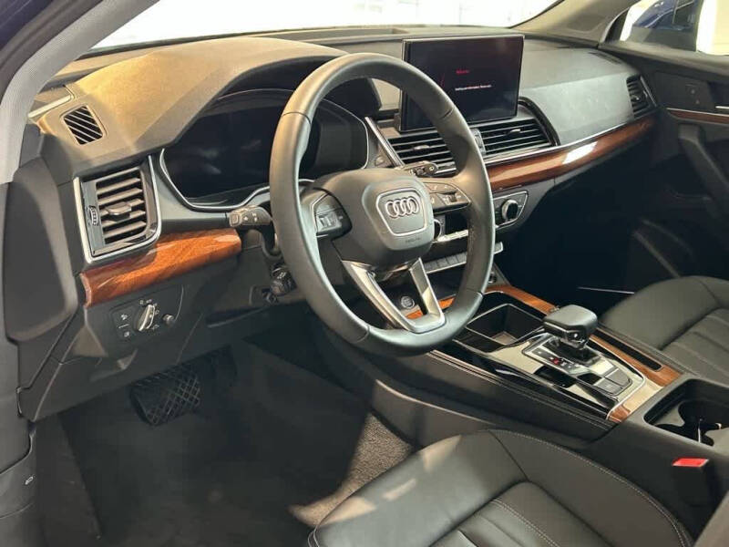 2025 Audi Q5 quattro Premium Plus 40 TFSI