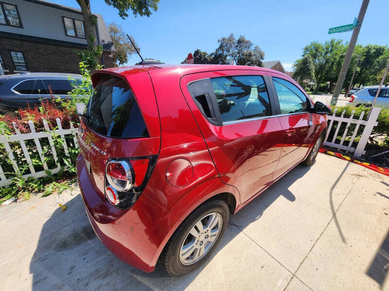 2016 Chevrolet Sonic LT Auto