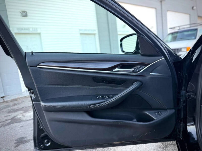 2018 BMW 5 Series 530i xDrive