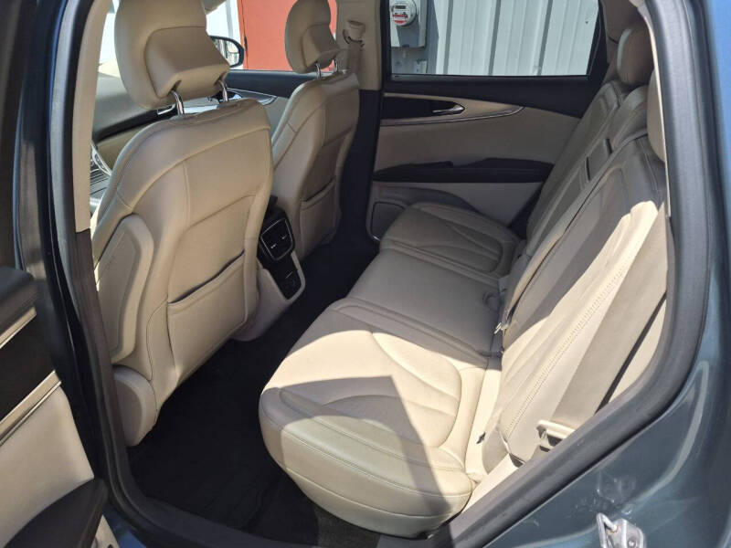 2016 Lincoln MKX Select