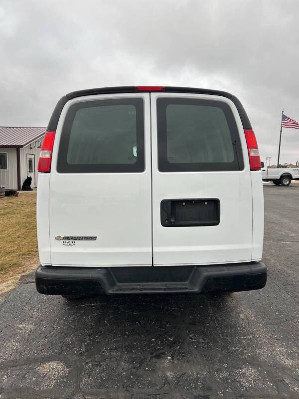 2018 Chevrolet Express 2500