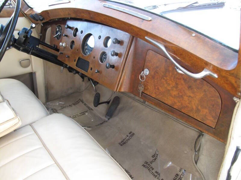 1956 Rolls-Royce Silver Wraith