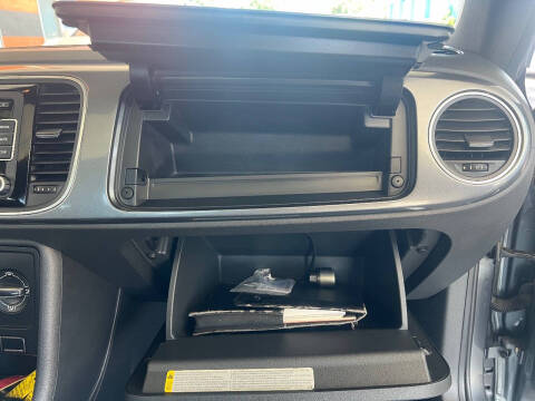 2012 Volkswagen Beetle 2.5L