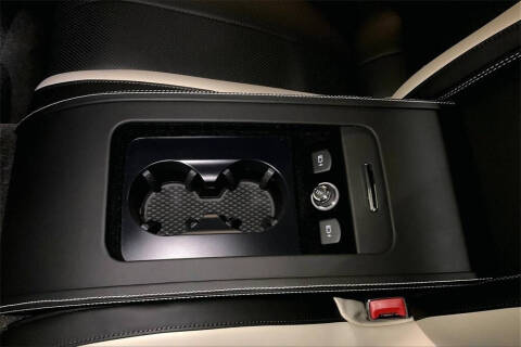 2024 Bentley Continental