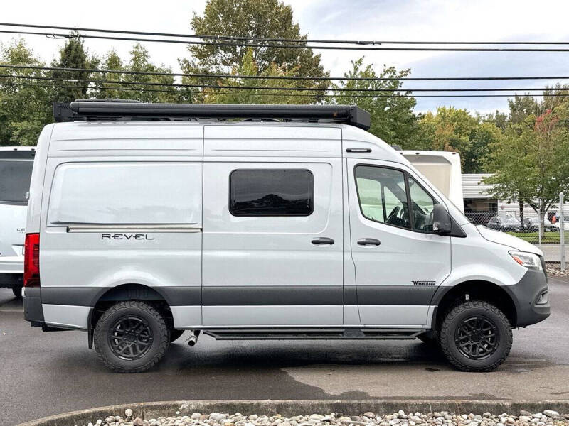 2025 Mercedes-Benz Sprinter