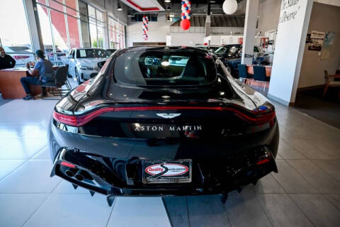 2022 Aston Martin Vantage