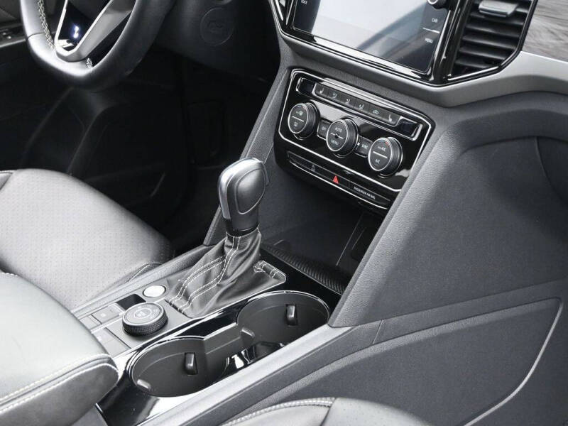 2022 Volkswagen Atlas Cross Sport V6 SE 4Motion