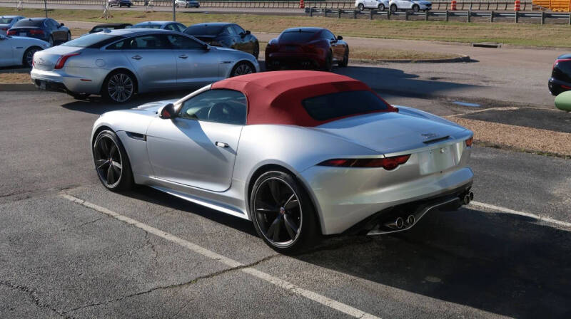 2020 Jaguar F-TYPE R