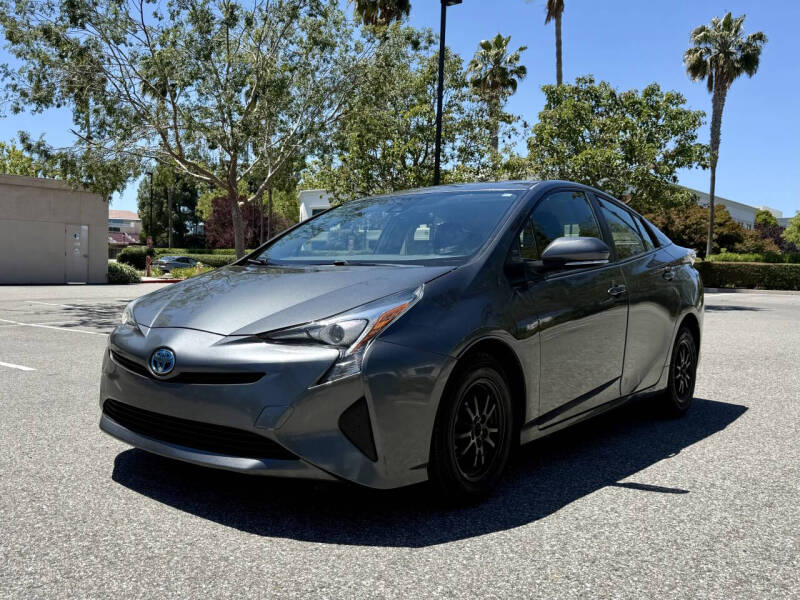 2018 Toyota Prius One