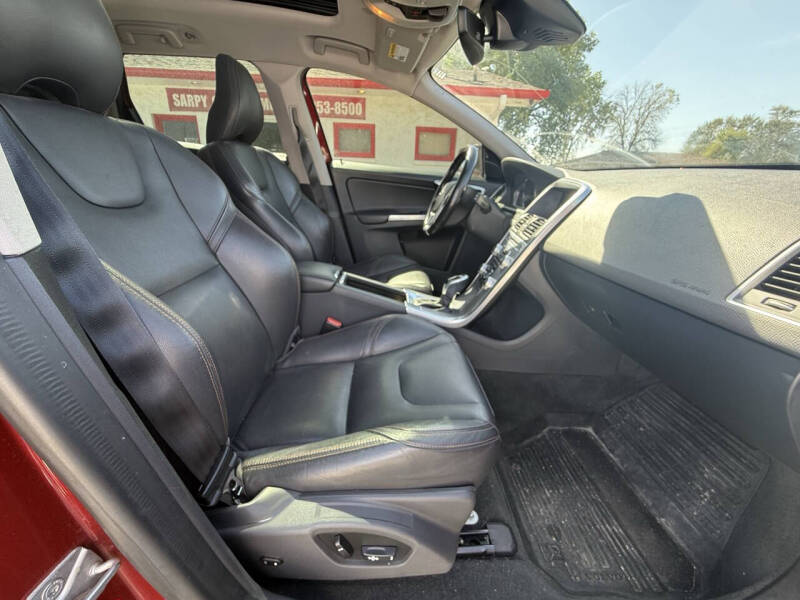 2017 Volvo XC60 T6 Dynamic