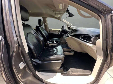 2018 Chrysler Pacifica Touring L