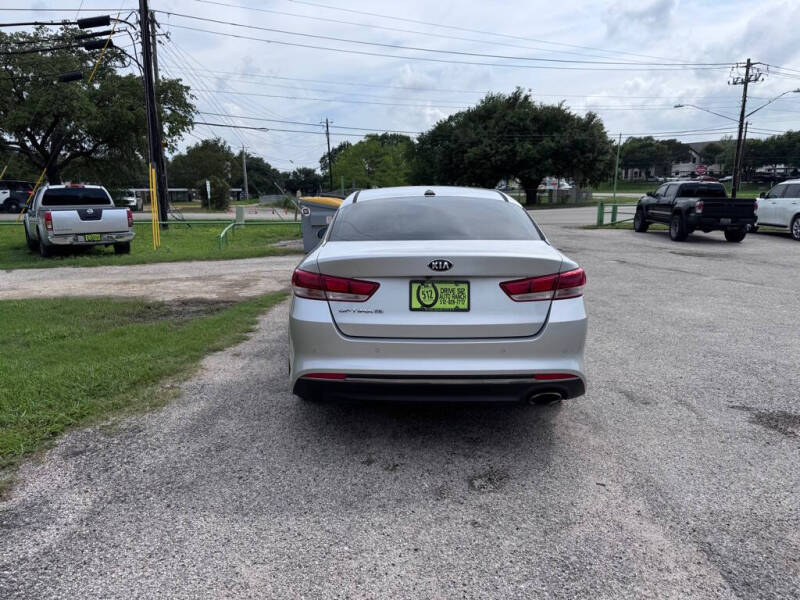 2016 Kia Optima LX