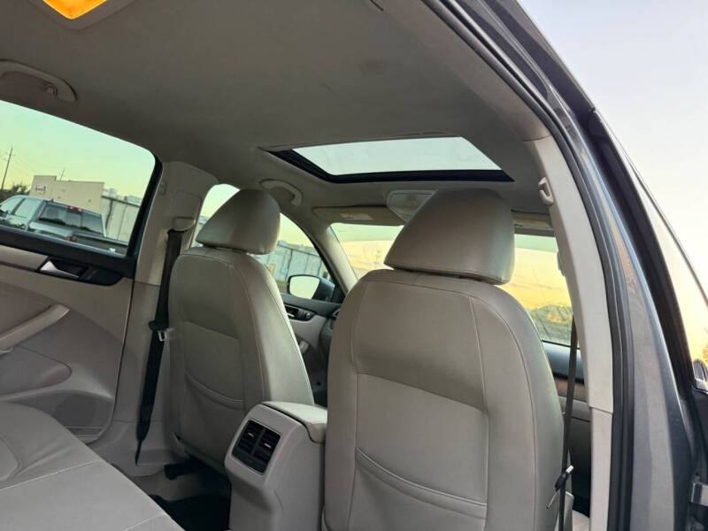 2015 Volkswagen Passat 2.0L TDI SE