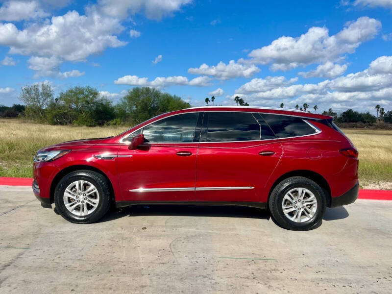 2020 Buick Enclave Essence