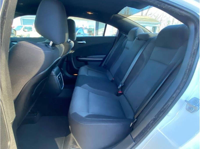 2017 Dodge Charger SXT