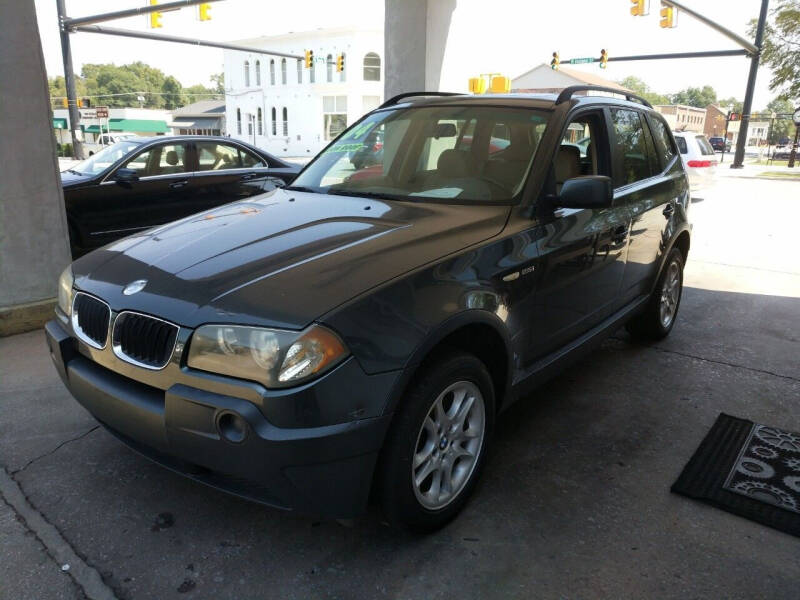 2004 BMW X3 for sale at ROBINSON AUTO BROKERS in Dallas NC