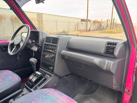 1994 GEO Tracker LSi