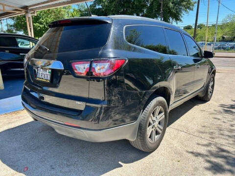 2017 Chevrolet Traverse LT