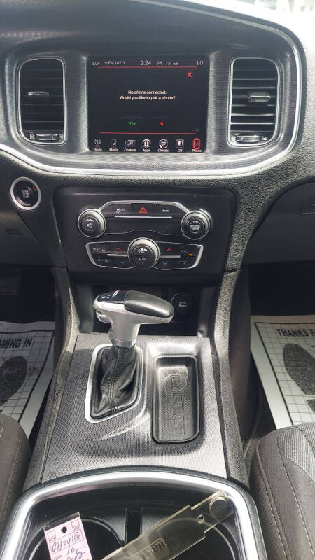 2016 Dodge Charger SXT