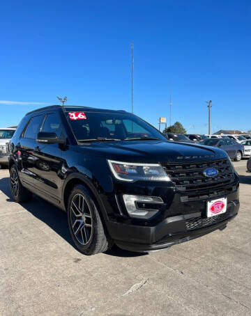 2016 Ford Explorer for sale at UNITED AUTO INC in South Sioux City NE