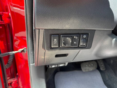 2012 Nissan Versa 1.8 SL
