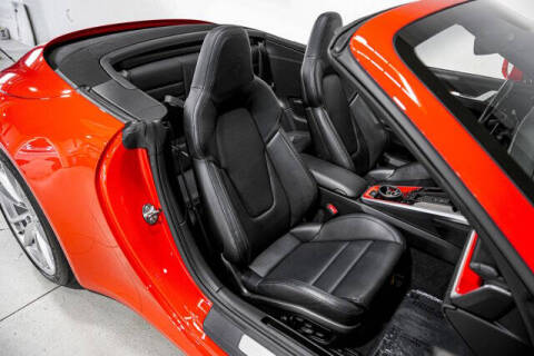 2022 Porsche 911 Carrera