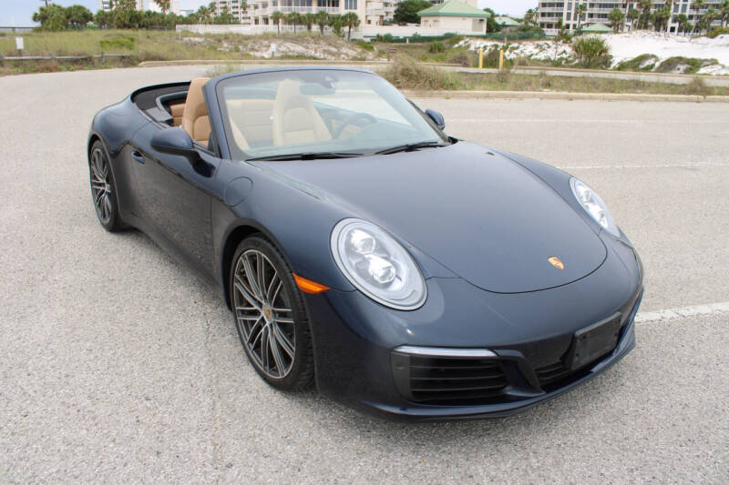 2018 Porsche 911 Carrera
