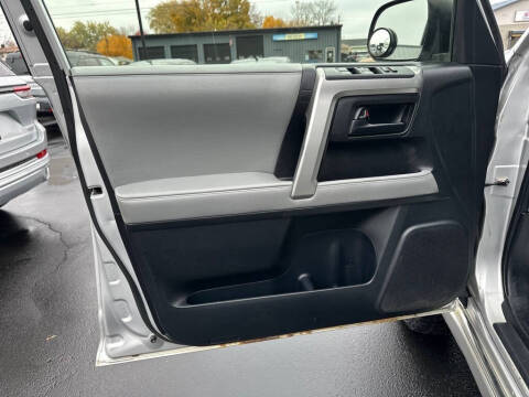 2013 Toyota 4Runner SR5