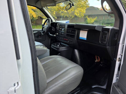 2015 Chevrolet Express 2500