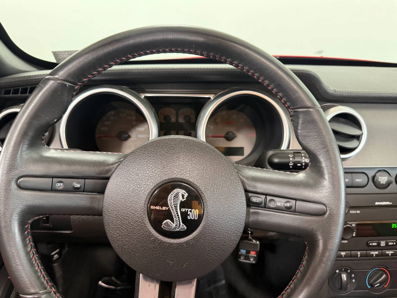 2007 Ford Shelby GT500 36