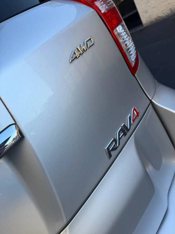 2010 Toyota RAV4 Sport