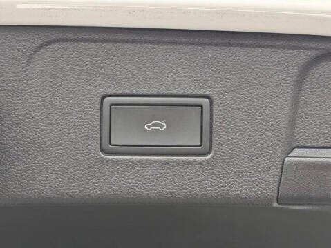 2024 Volkswagen Atlas SE