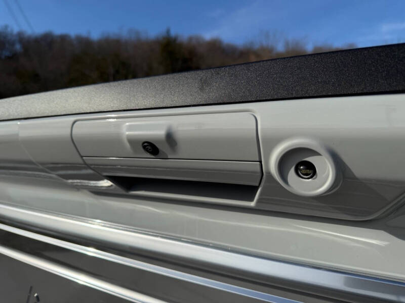 2026 Ford F-450 Super Duty Platinum