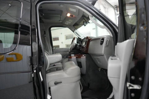 2013 Ford E-Series E-350 SD
