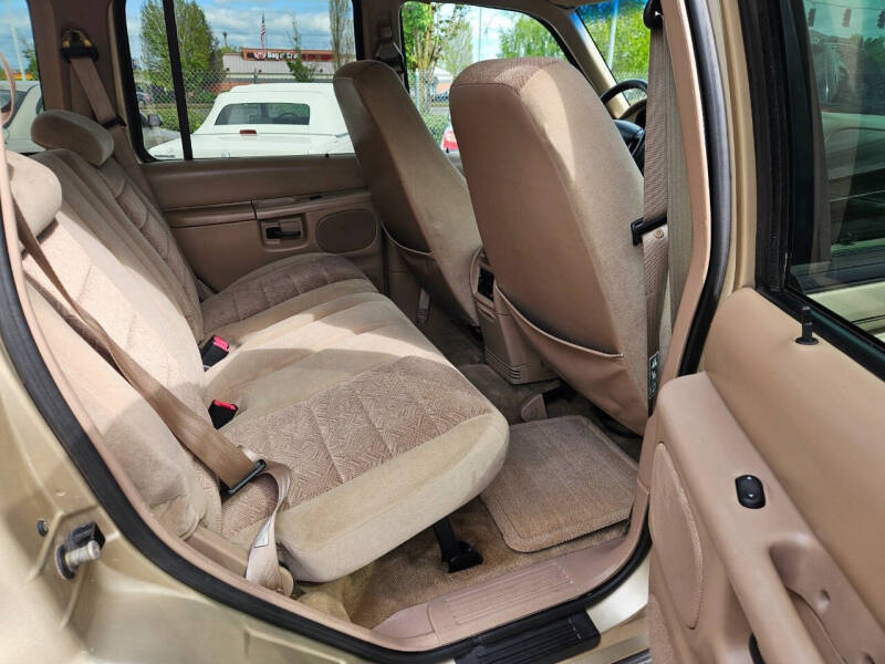 2000 Ford Explorer XLT