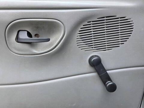 2005 Ford E-Series E-350 SD