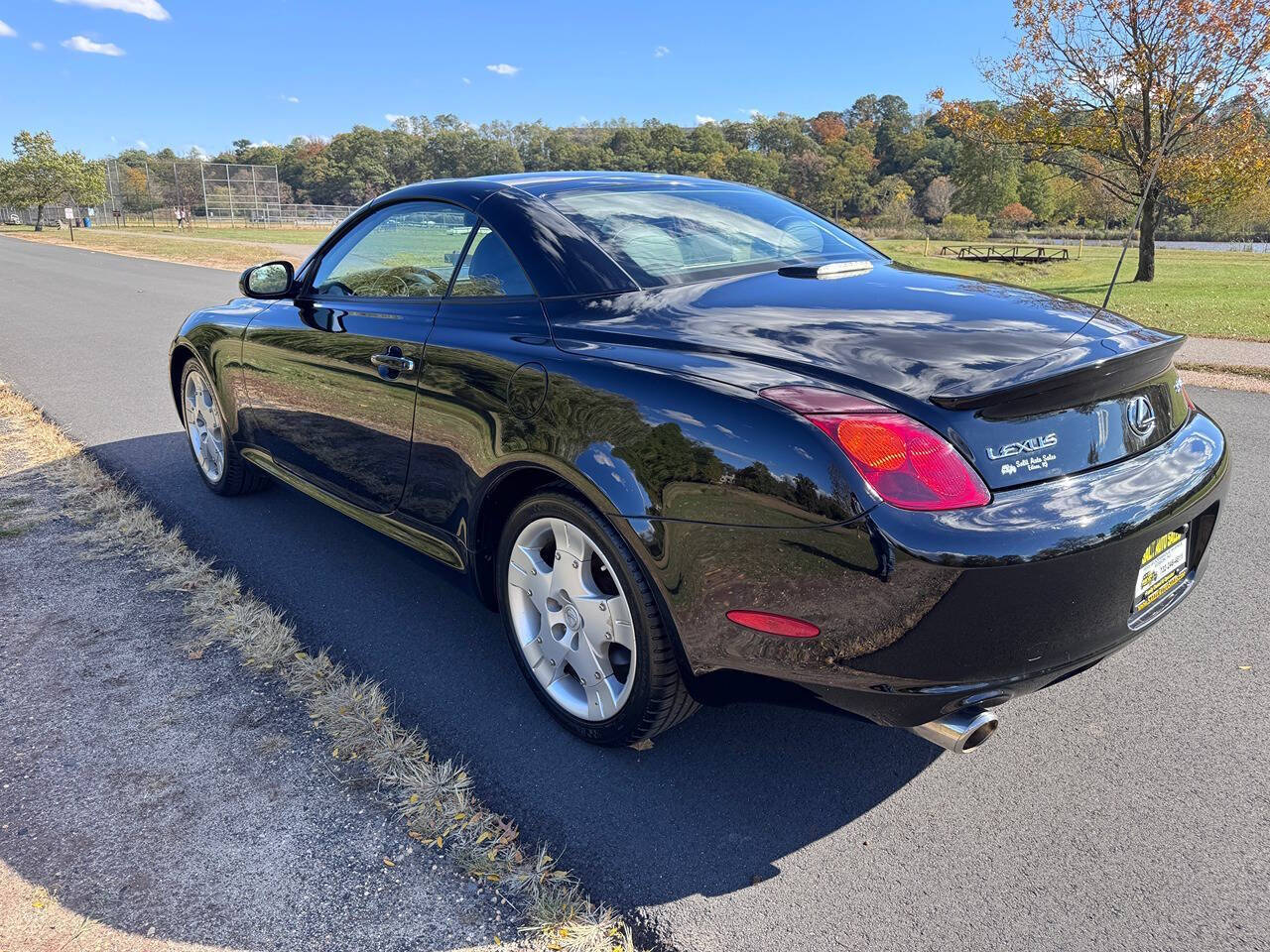 2004 Lexus SC 430 41