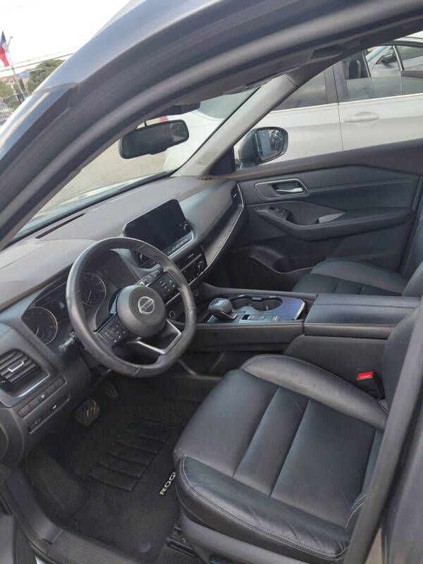 2021 Nissan Rogue SL