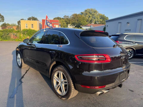 2017 Porsche Macan S