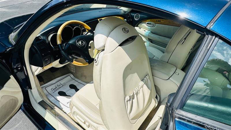 2004 Lexus SC 430