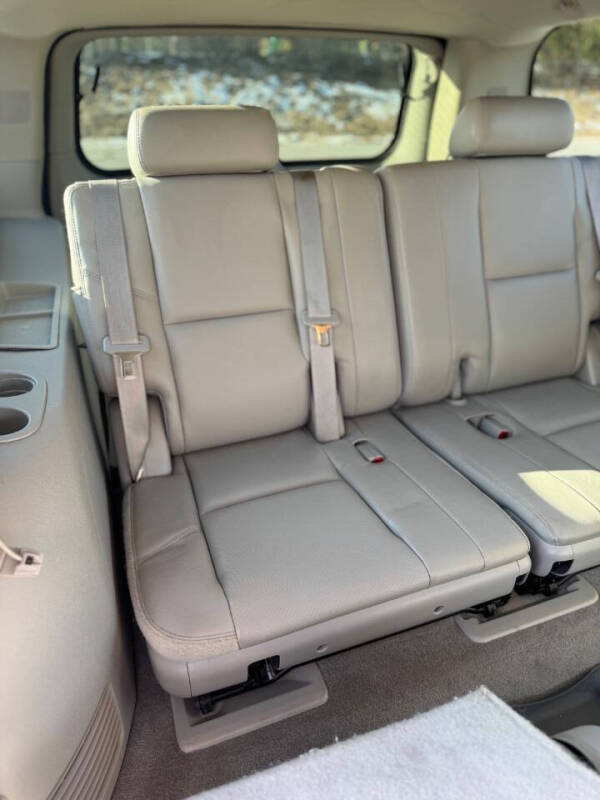 2010 GMC Yukon XL SLT