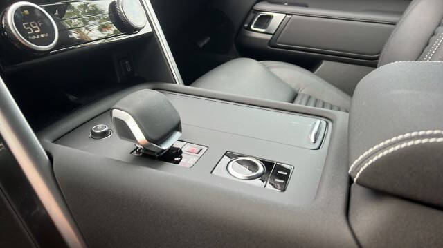 2026 Land Rover Discovery P360 Limited Edition