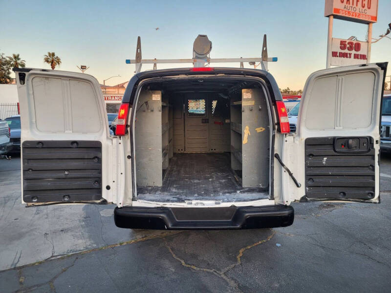 2017 Chevrolet Express 2500