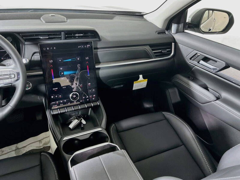 2026 GMC Terrain Denali - Photo 18