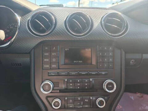 2016 Ford Mustang V6