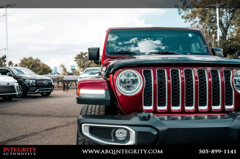 2021 Jeep Gladiator Overland