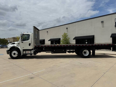 2017 Freightliner M2 106