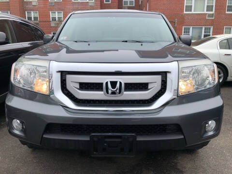 2011 Honda Pilot for sale at OFIER AUTO SALES in Freeport NY