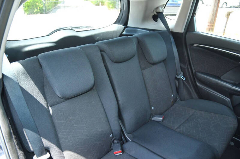 2015 Honda Fit EX - Photo 33