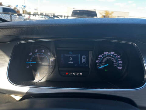 2019 Ford Taurus SEL